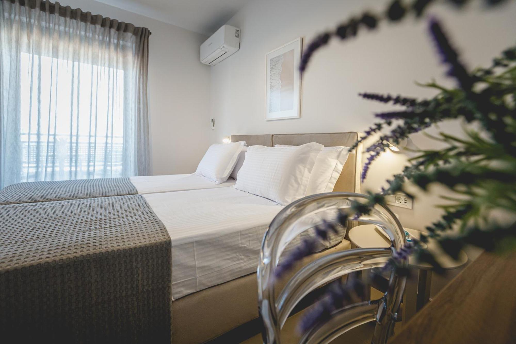 Votsalo Tolo Aparthotel ภายนอก รูปภาพ