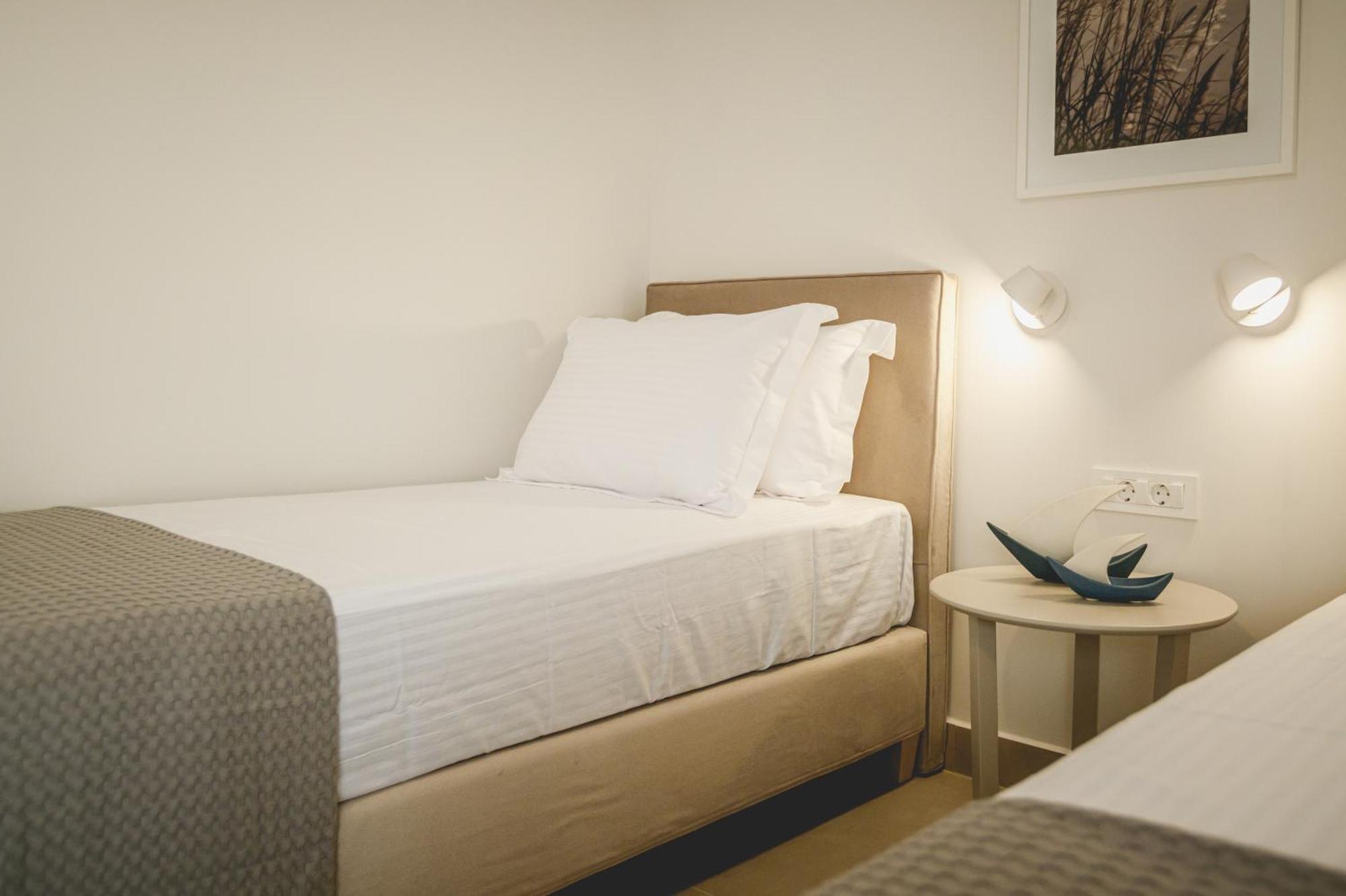 Votsalo Tolo Aparthotel ภายนอก รูปภาพ