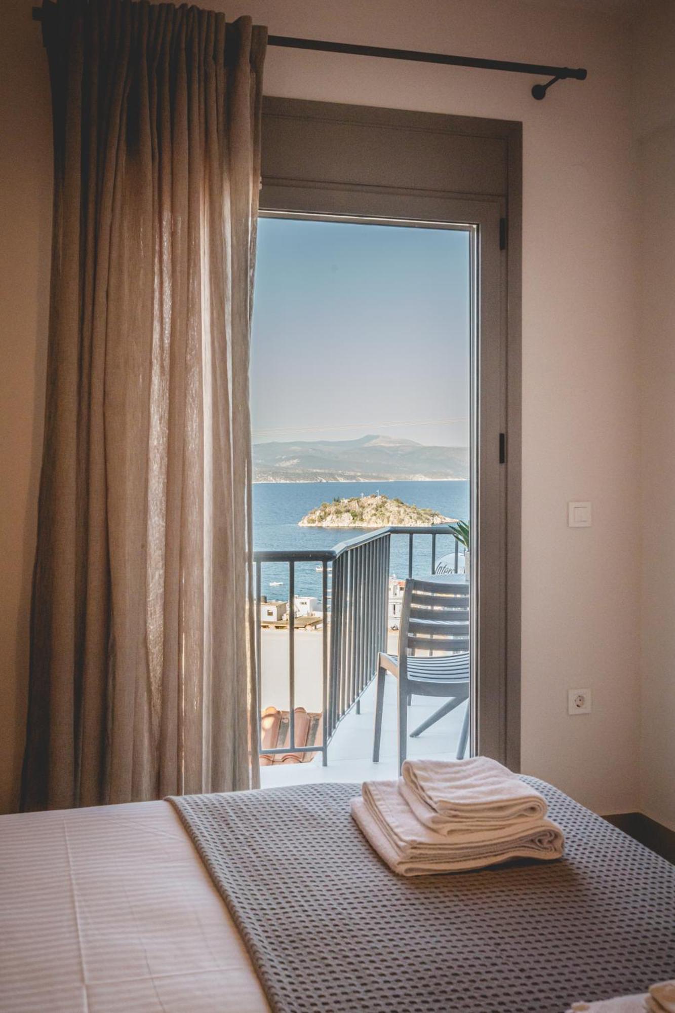 Votsalo Tolo Aparthotel ภายนอก รูปภาพ