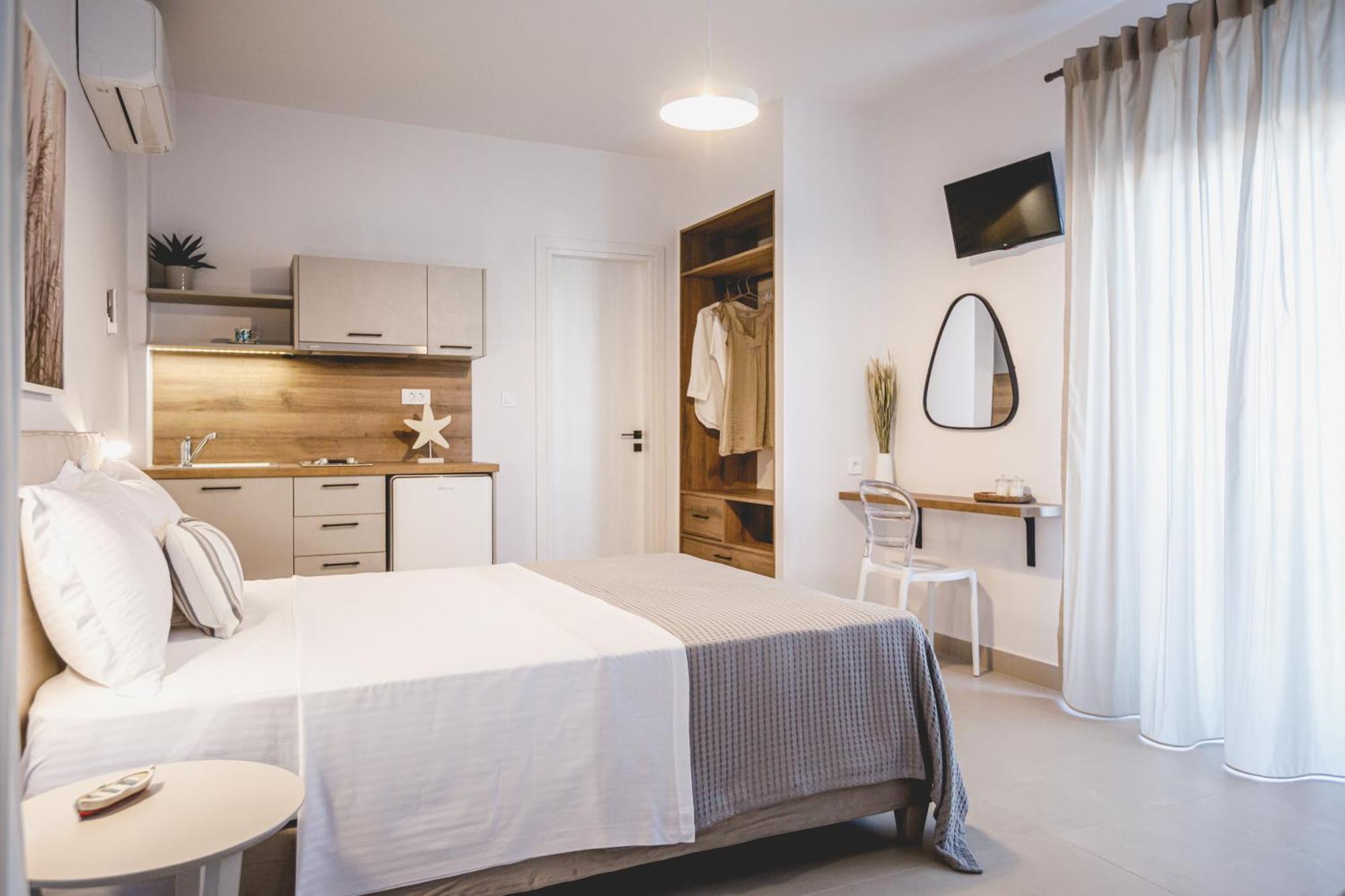 Votsalo Tolo Aparthotel ภายนอก รูปภาพ
